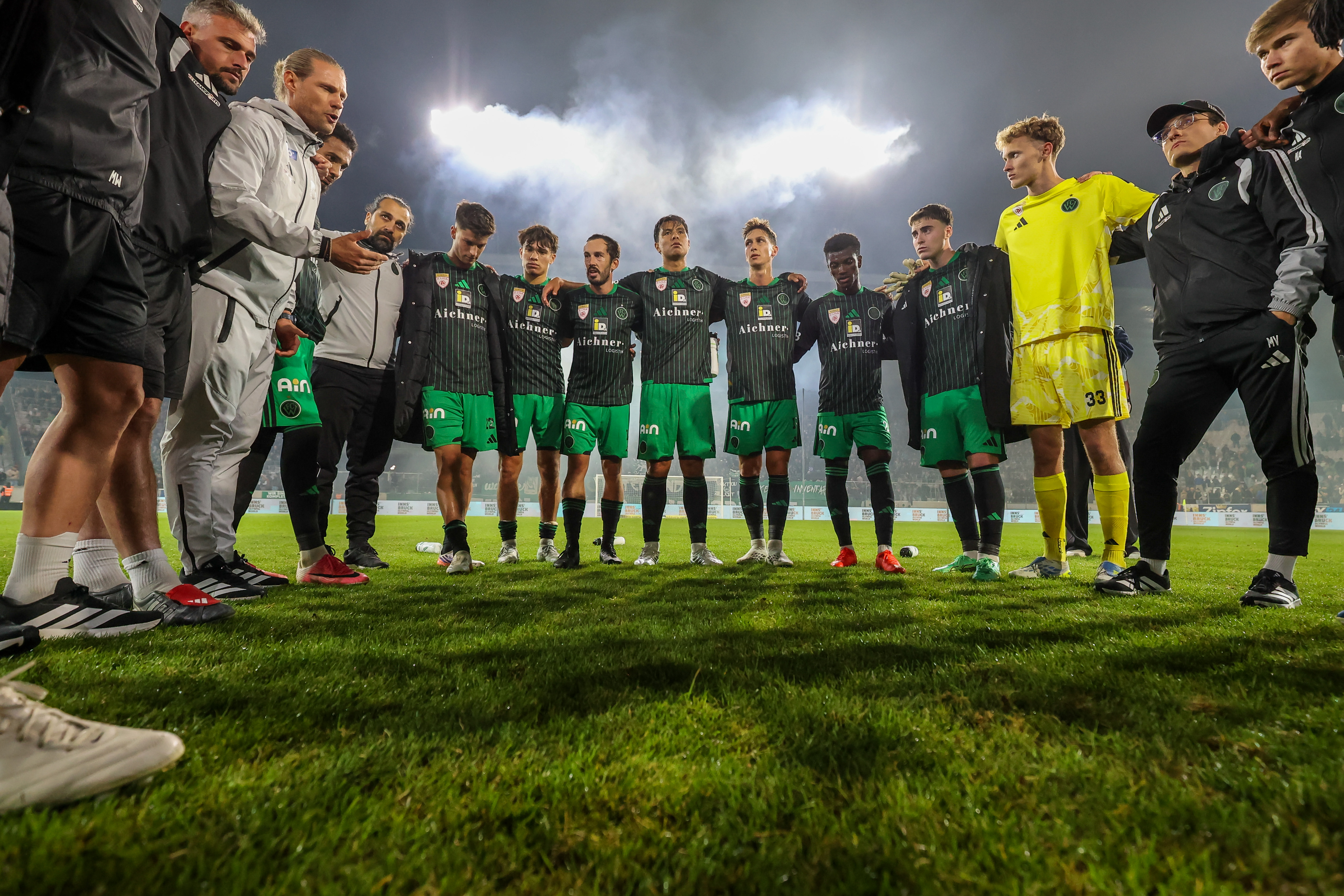BL2 R09 161026 FC-Wacker-Innsbruck vs SV-Austria-Salzburg